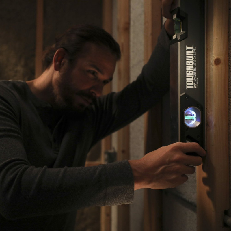 Niveau à Bulle Magnétique Toughbuilt TB-H2-L-M23-LH-M - 23 Cm - Tubulaire Illuminé
