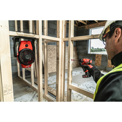 Milwaukee 4933492110 M18 ARFHP-0 Ventilateur puissant sans fil 18V hors batteries et chargeur