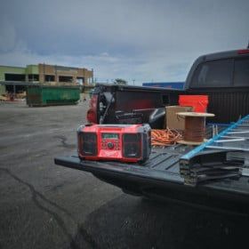 Radio de chantier m18 jsr-0 4933451250 solo milwaukee