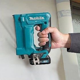 Agrafeuse sans fil 10.8v solo st113dz makita